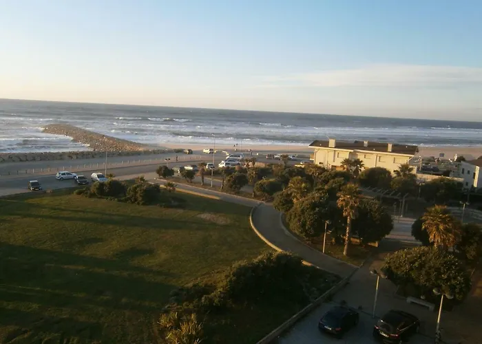 דירה Sun, Pool And איזמוריס